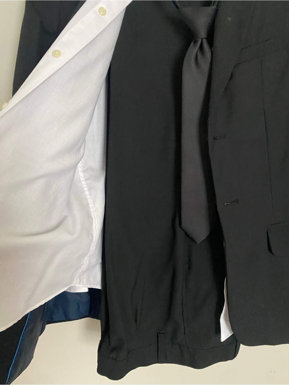 Cat & Jack Black Boys Suit - Picture 2 of 13